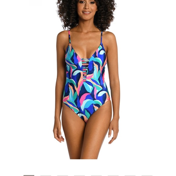 La Blanca Other - NWT La Blanca reversible one piece tummy control and 50+ UPF sz 10 fits like 8